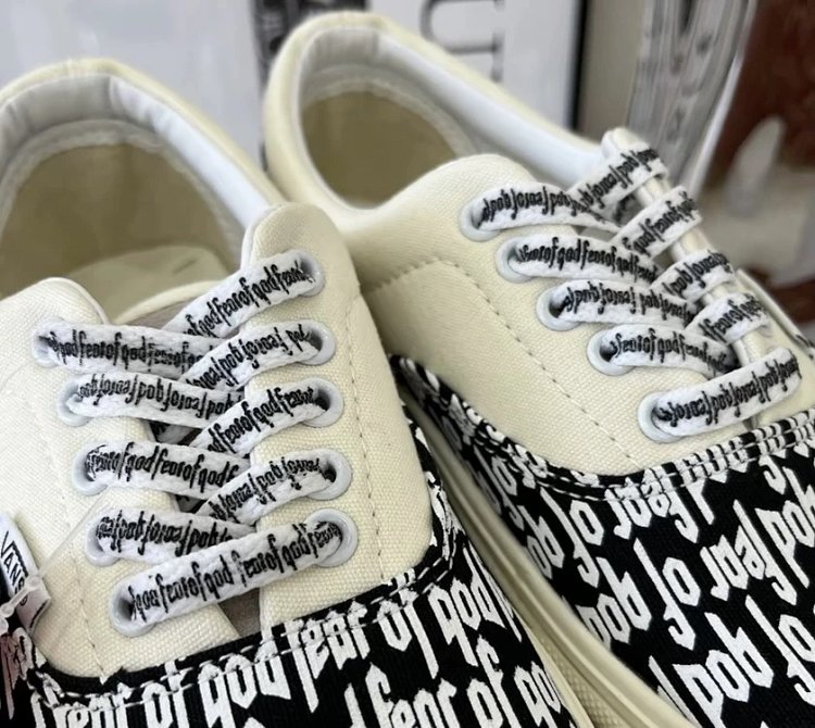 Vans board shoes, one foot low cut shoesFear of God x Vans Era 95 dx white black fog  | Supeerbuy Sp