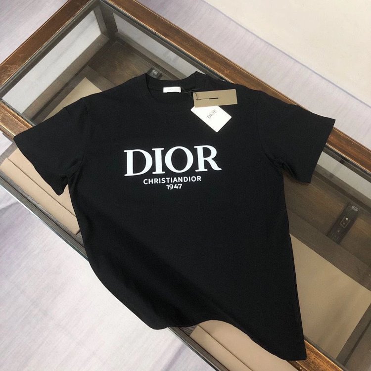 Dior light luxury short sleeved T-shirt men's half sleeved top unisex Dior short sleeved shirt | Su