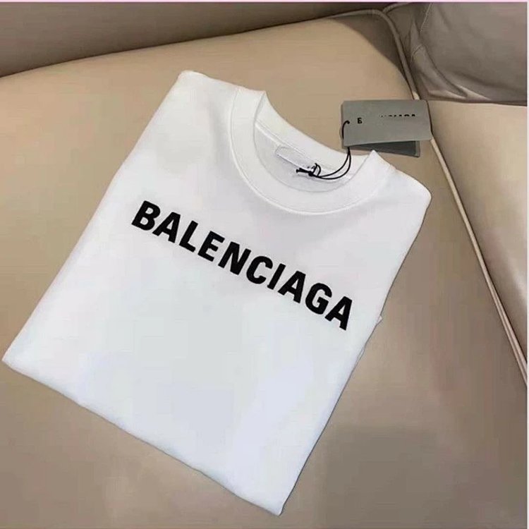 Balenciaga luxury short sleeved t-shirt for both men and women | Supeerbuy Spreadsheet