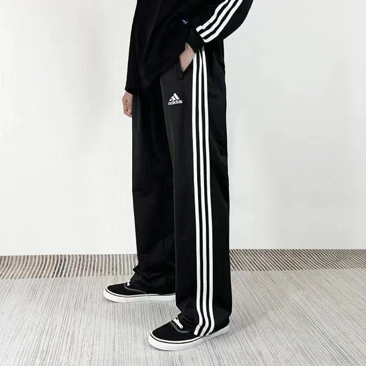 Adidas Classic Sports Clover Three Bar Men's and Women's New Embroidered Sports Pants | Supeerbuy Sp