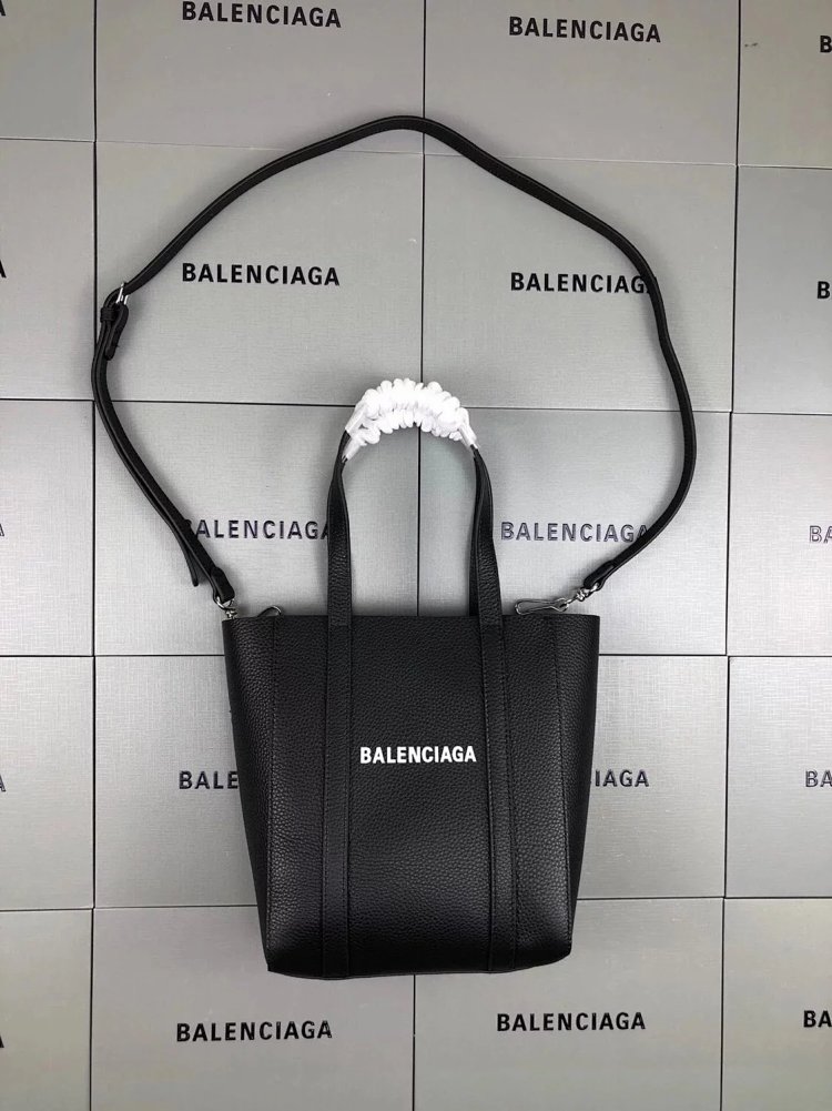 Balenciaga Tote Bag Handbill Shoulder Bag Bucket Bag | Supeerbuy Spreadsheet