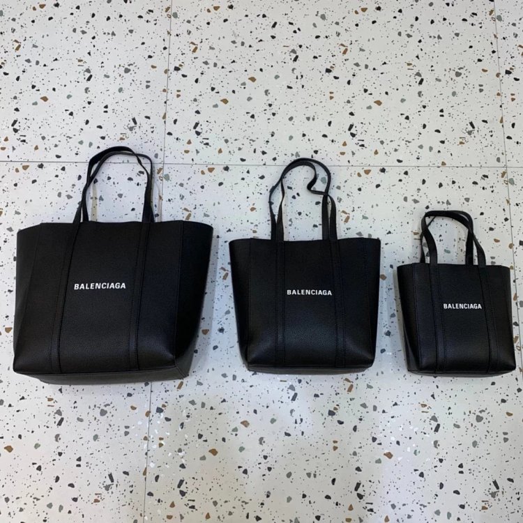 Balenciaga Tote Bag Handbill Shoulder Bag Bucket Bag | Supeerbuy Spreadsheet