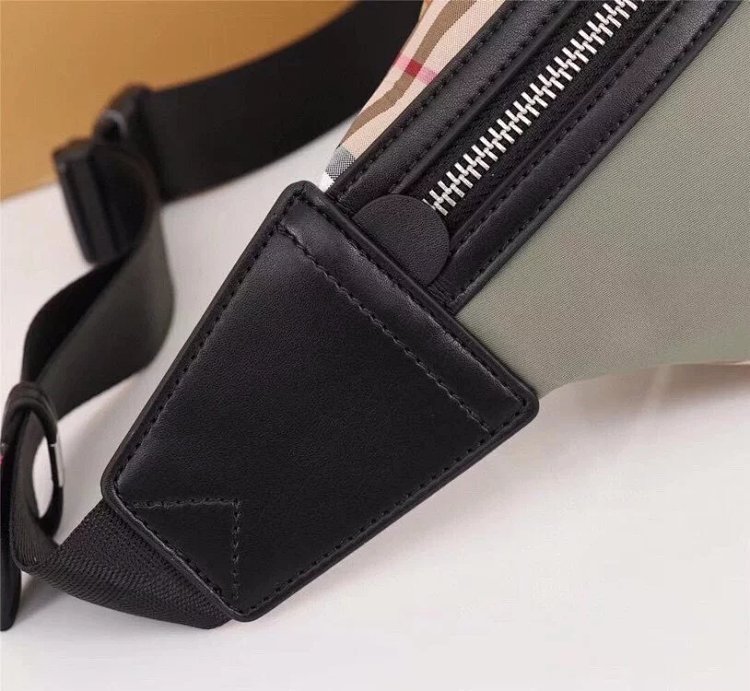 Burberry contrasting waist bag crossbody bag chest bag unisex | Supeerbuy Spreadsheet