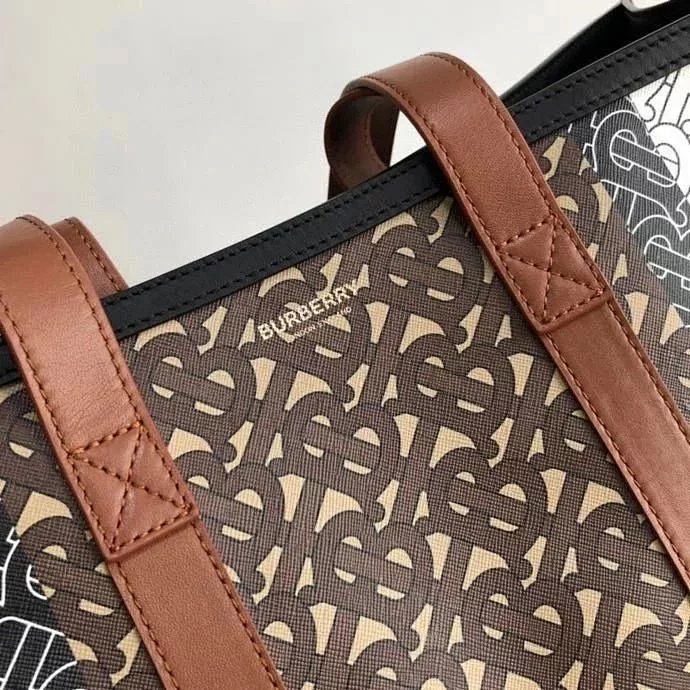 Burberry Original Tote Bag Shopping Bag Original Single Handbag Handbag Single Shoulder Crossbody Ba