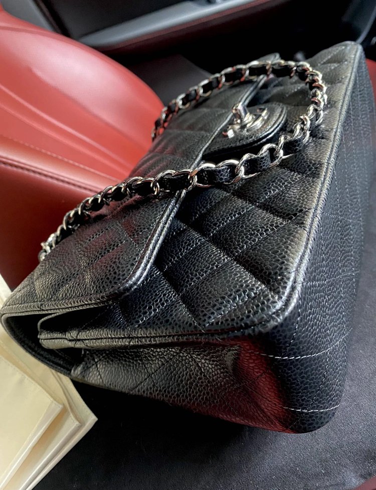 Chanel genuine leather women's bag with diamond grid chain shoulder crossbody bag | Supeerbuy Spread