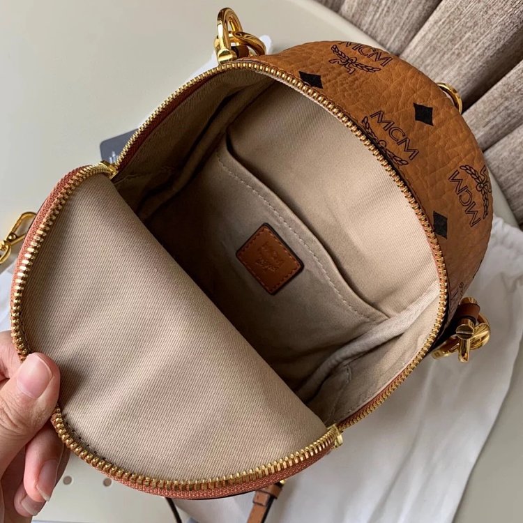 MCM Women's Bag Mini Backpack Handheld Women's Bag | Supeerbuy Spreadsheet