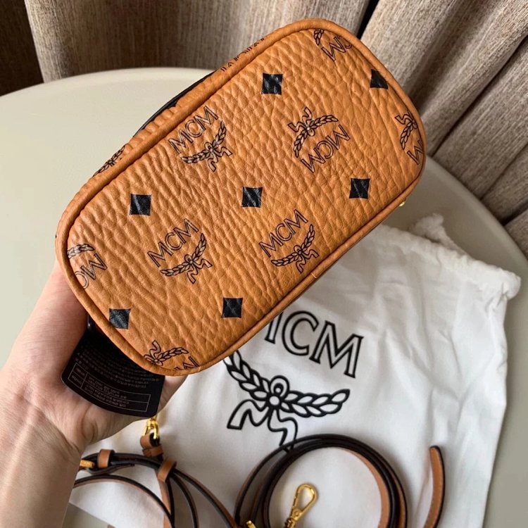 MCM Women's Bag Mini Backpack Handheld Women's Bag | Supeerbuy Spreadsheet