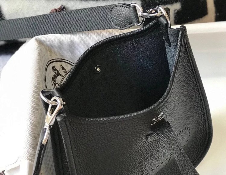 Hermes mini calf leather hollow shoulder crossbody buckle women's bag | Supeerbuy Spreadsheet