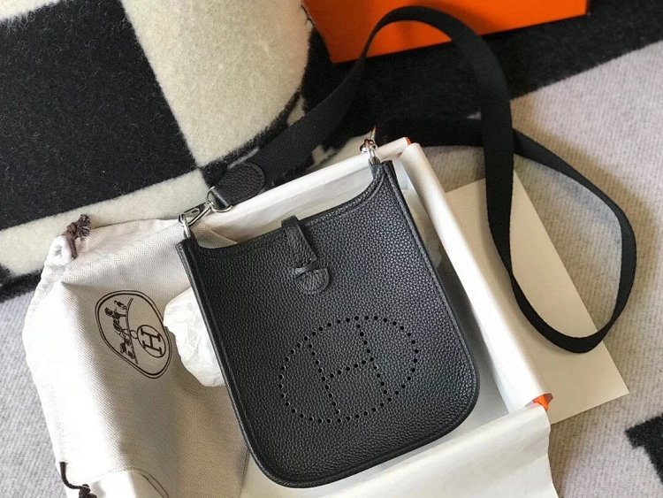 Hermes mini calf leather hollow shoulder crossbody buckle women's bag | Supeerbuy Spreadsheet