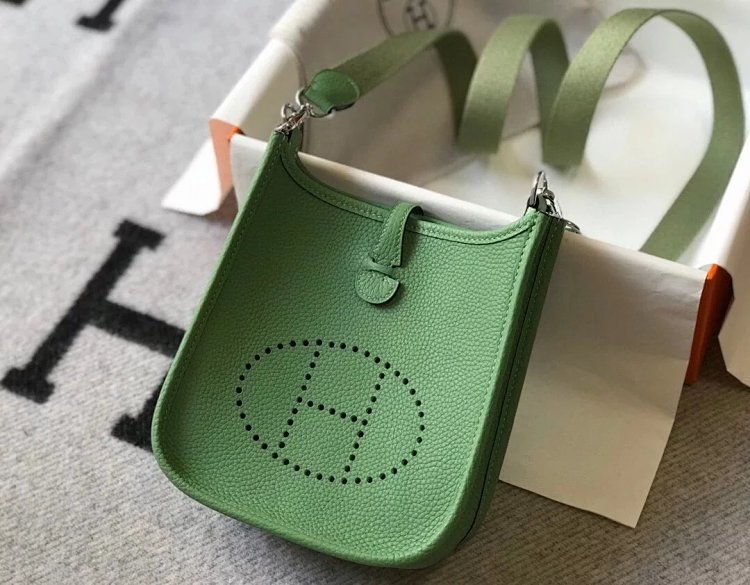 Hermes mini calf leather hollow shoulder crossbody buckle women's bag | Supeerbuy Spreadsheet
