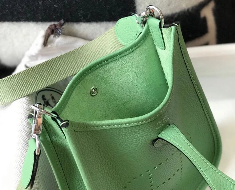 Hermes mini calf leather hollow shoulder crossbody buckle women's bag | Supeerbuy Spreadsheet