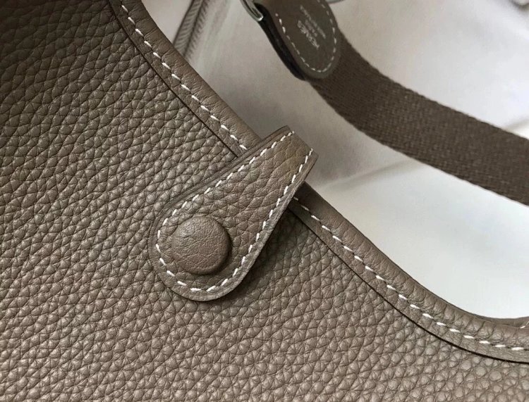 Hermes mini calf leather hollow shoulder crossbody buckle women's bag | Supeerbuy Spreadsheet