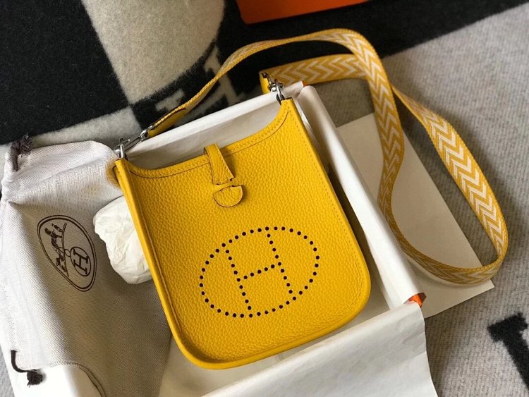 Hermes mini calf leather hollow shoulder crossbody buckle women's bag | Supeerbuy Spreadsheet