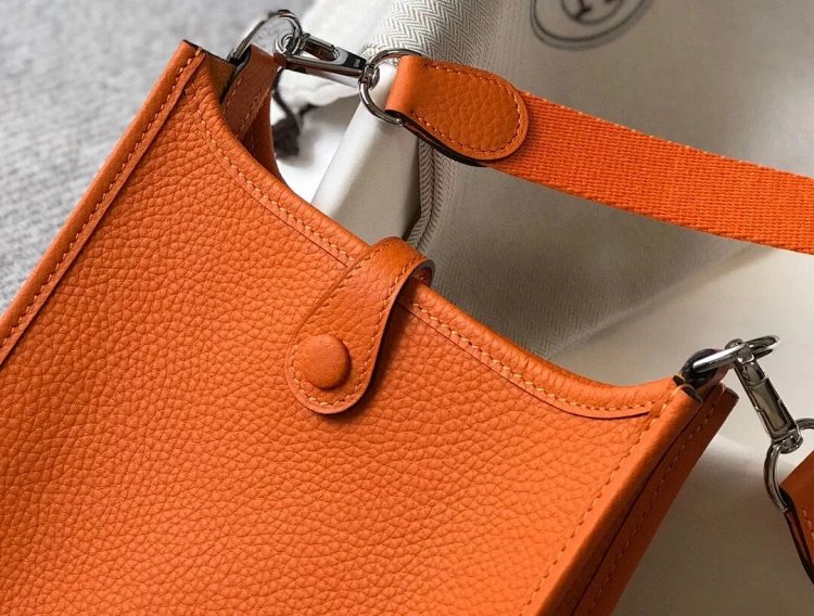 Hermes mini calf leather hollow shoulder crossbody buckle women's bag | Supeerbuy Spreadsheet