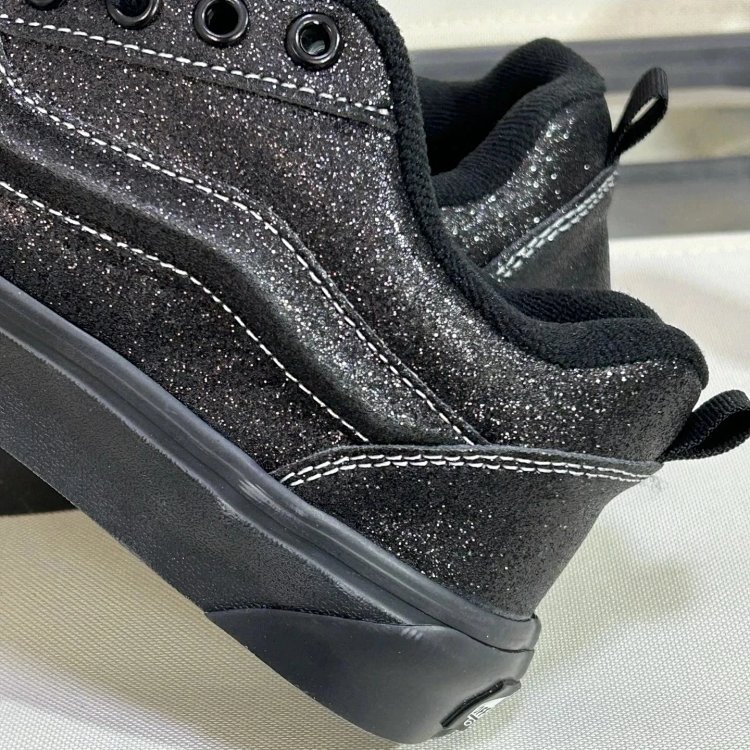 VANS  Black Warrior Starry Sky Bread Shoes | Supeerbuy Spreadsheet