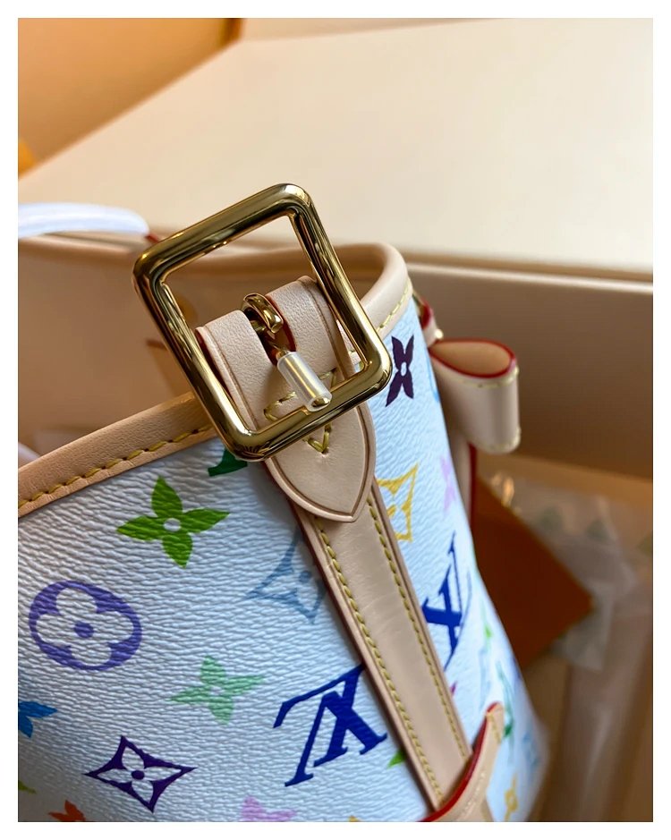 Louis Vuitton white tri colored CarryAll handbag | Supeerbuy Spreadsheet