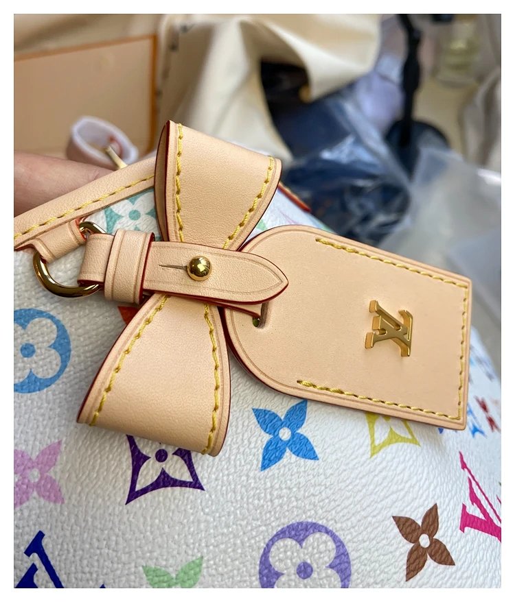 Louis Vuitton white tri colored CarryAll handbag | Supeerbuy Spreadsheet