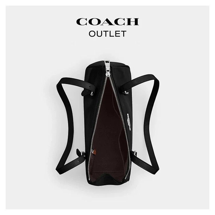 coach  Classic baguette bag with shiny leather design for underarm bag | Supeerbuy Spreadsheet