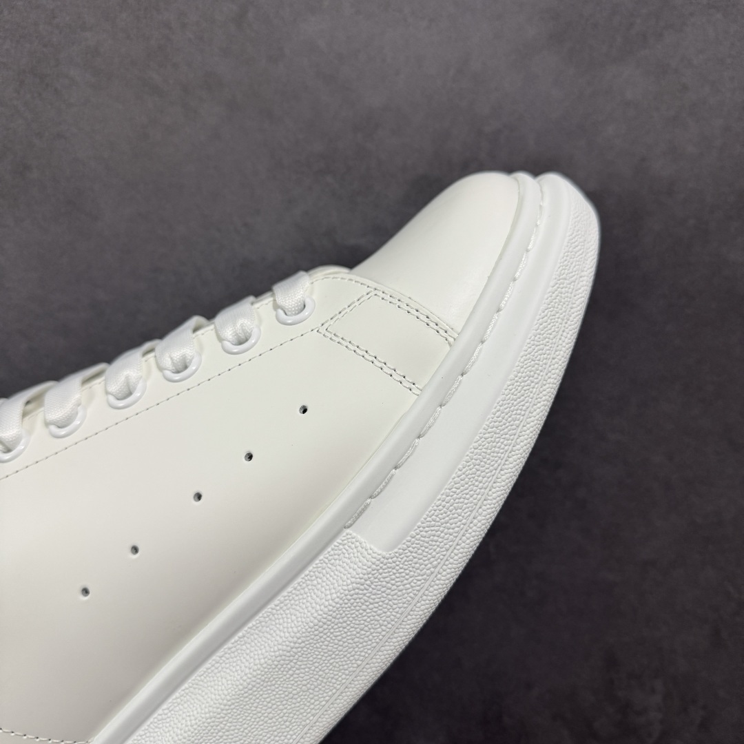 Alexander McQueen casual shoes SH528137 | Supeerbuy Spreadsheet