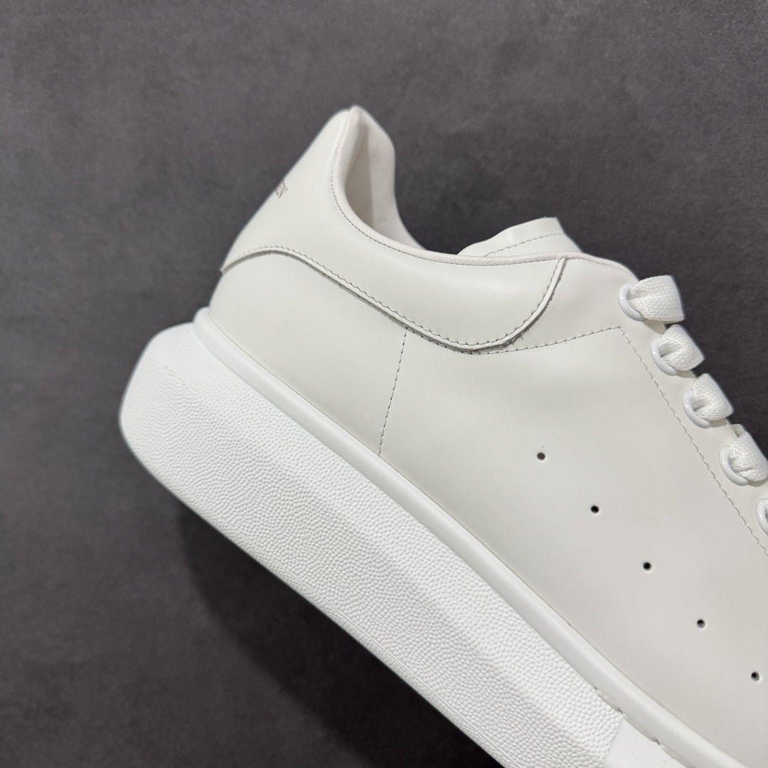 Alexander McQueen Sneaker SH528148 | Supeerbuy Spreadsheet