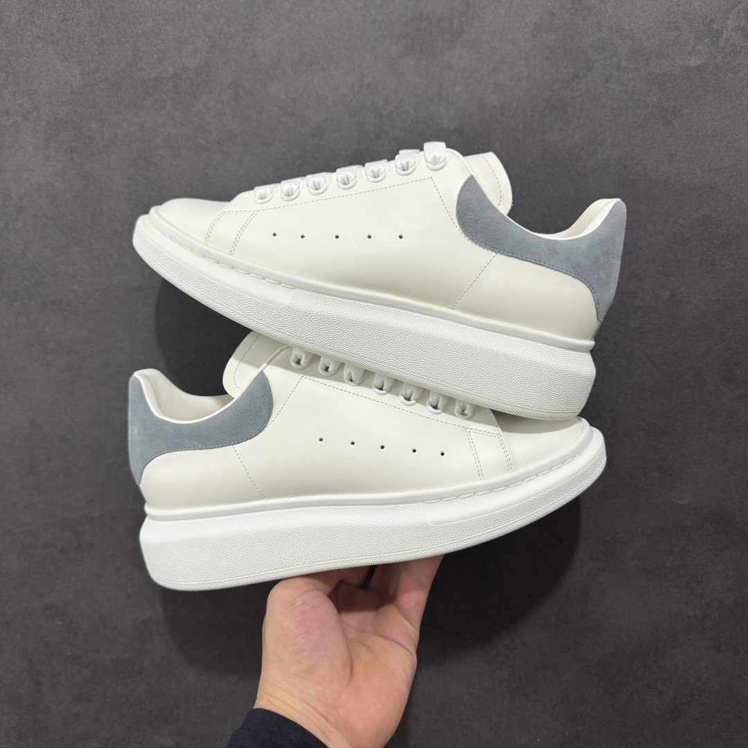 Alexander McQueen Sneaker SH528149