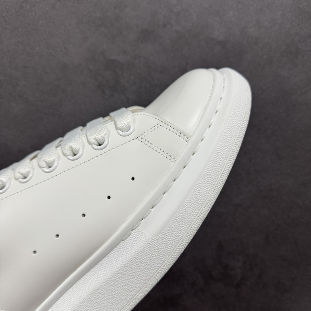 Alexander McQueen Sneaker SH528150 | Supeerbuy Spreadsheet