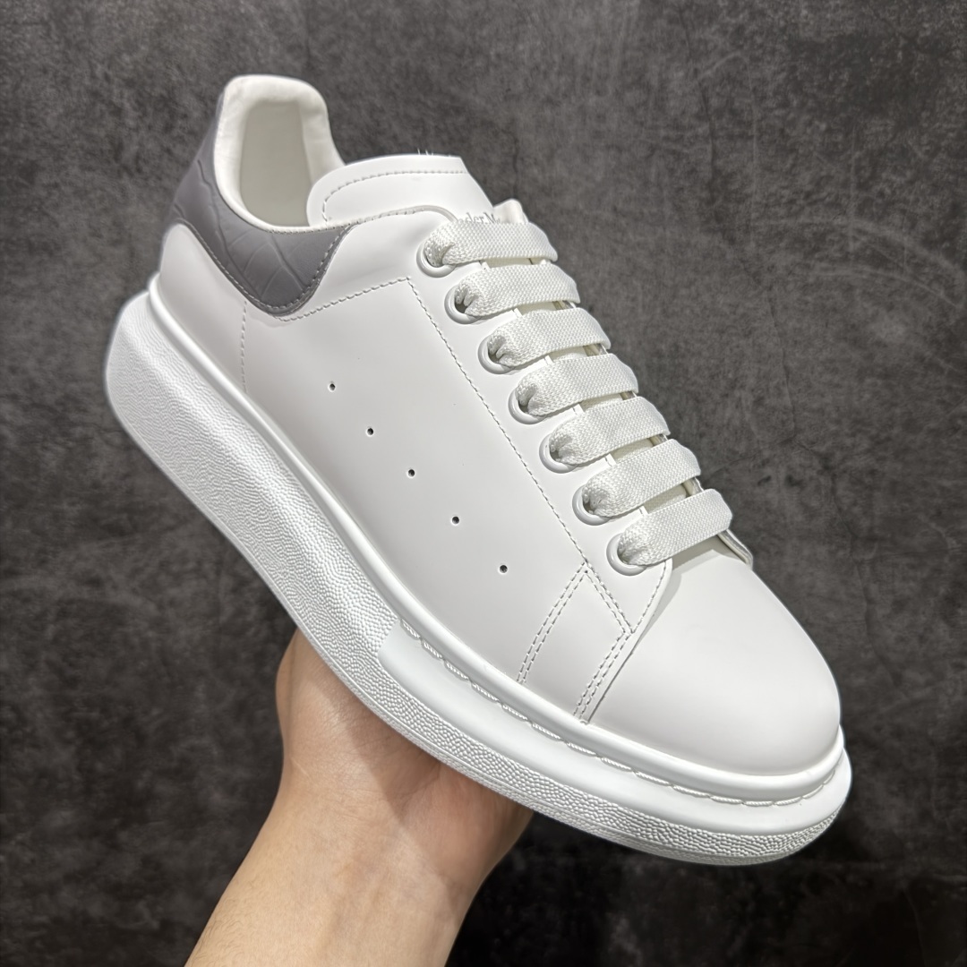 Alexander McQueen Sneaker SH528151 | Supeerbuy Spreadsheet