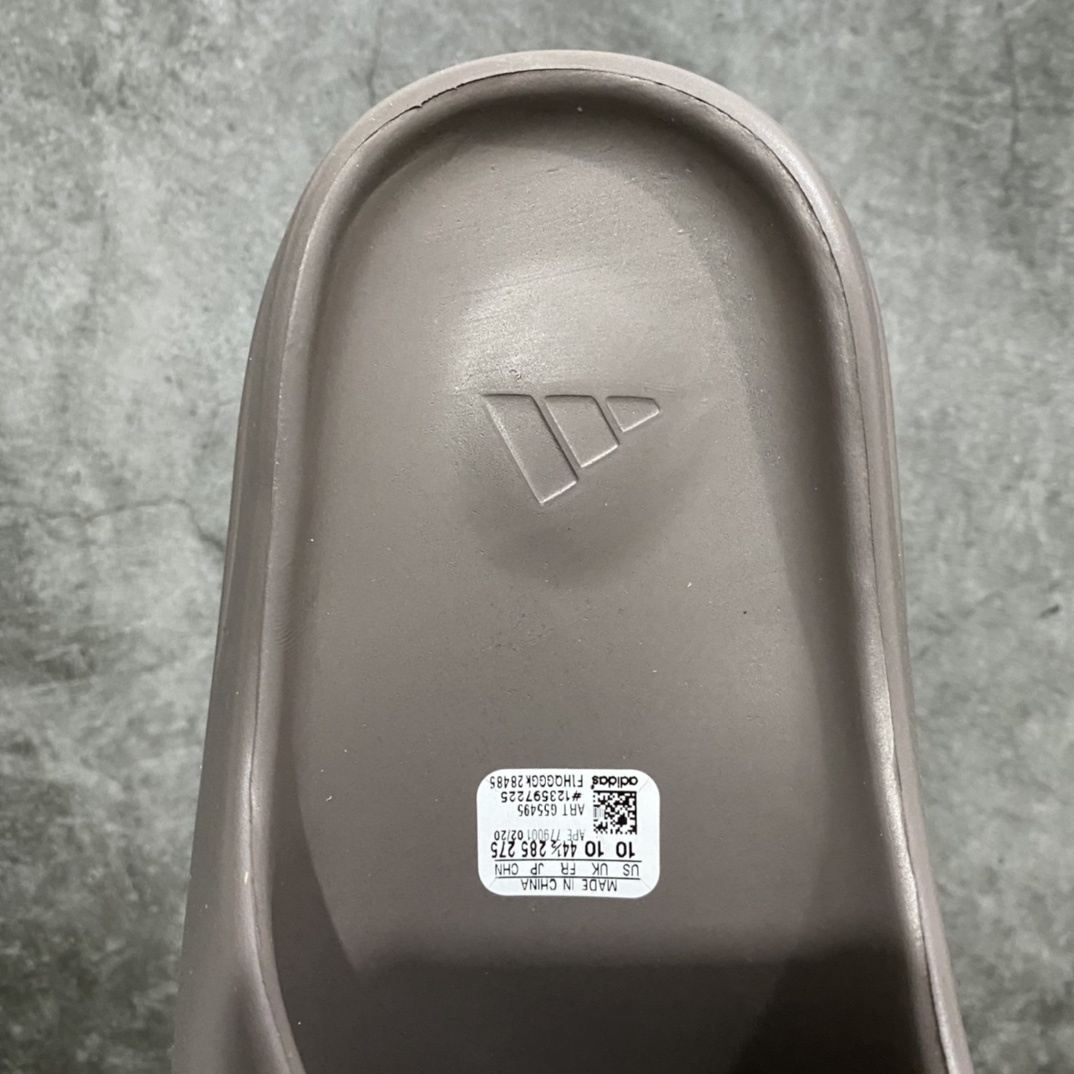 Adidas slippers T538021 | Supeerbuy Spreadsheet