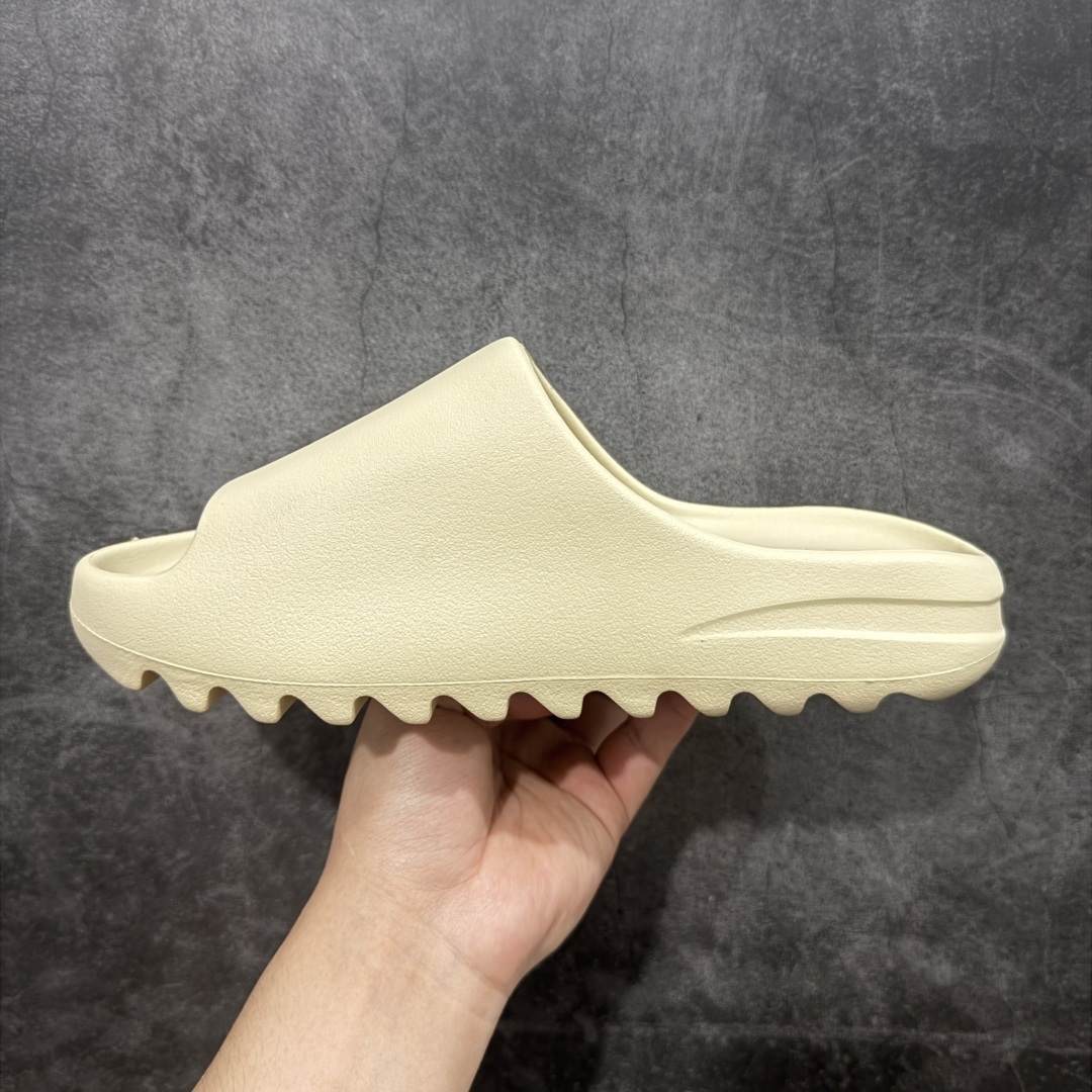 Adidas slippers T538025 | Supeerbuy Spreadsheet