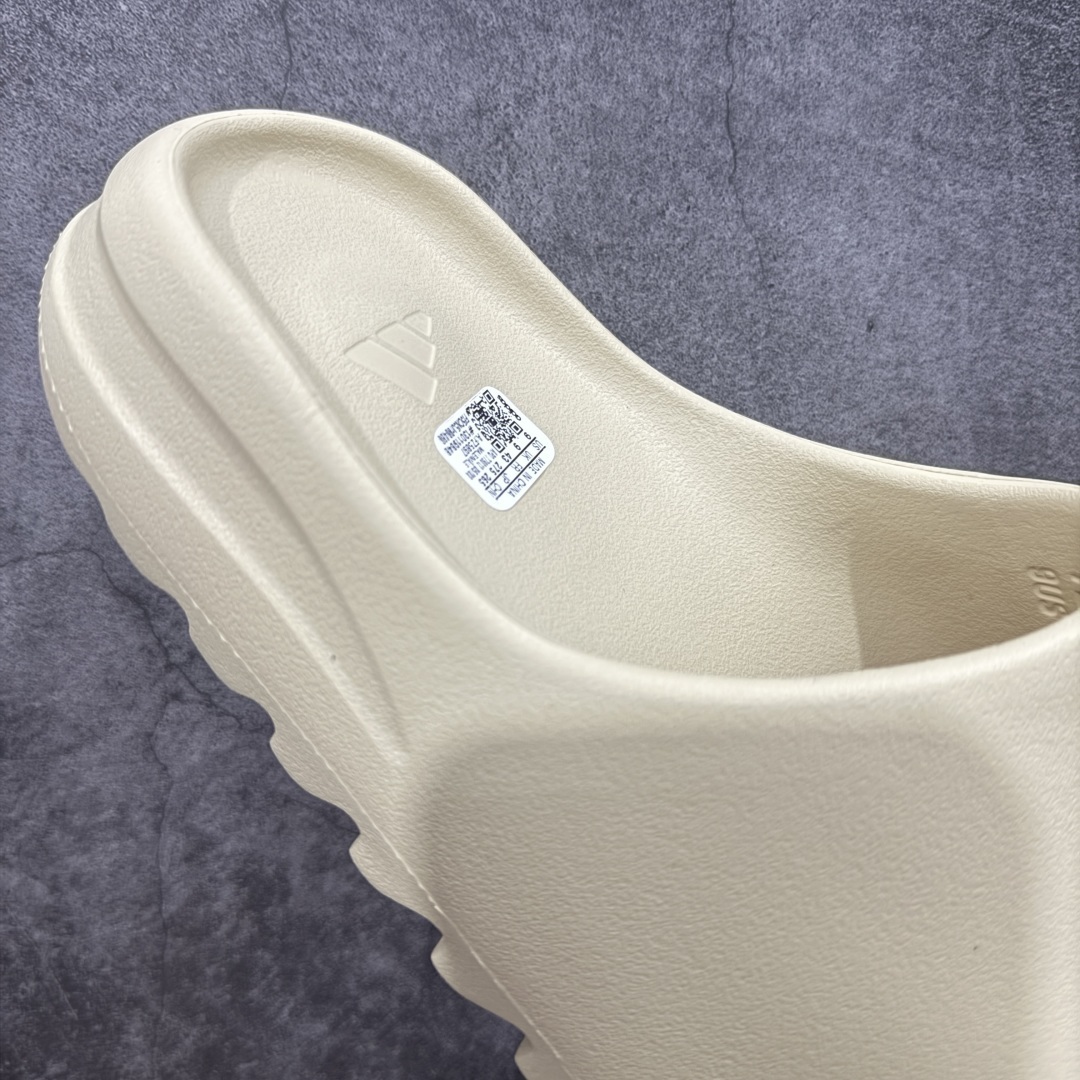 Adidas slippers T538025 | Supeerbuy Spreadsheet