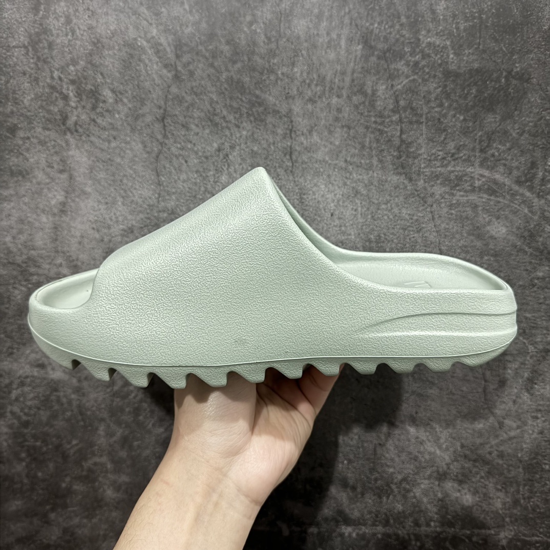 Adidas slippers T538023 | Supeerbuy Spreadsheet
