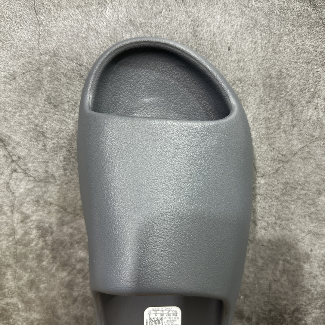 Adidas slippers T538024 | Supeerbuy Spreadsheet