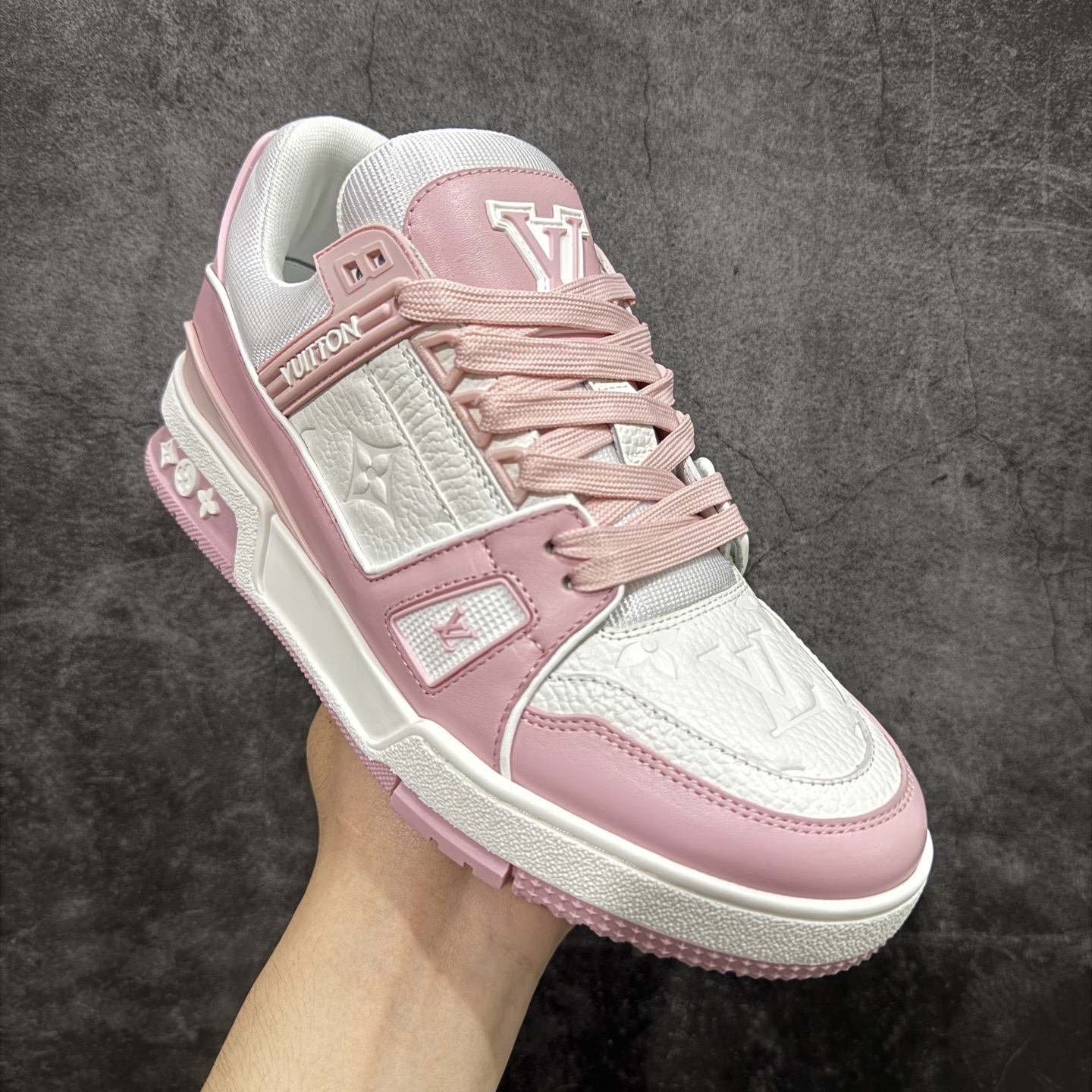 Louis Vuitton  Trainer Sneaker T538005 | Supeerbuy Spreadsheet
