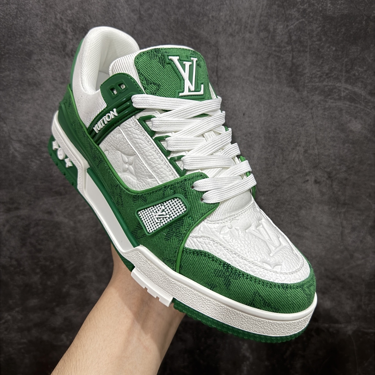 Louis Vuitton Trainer Sneaker T538009 | Supeerbuy Spreadsheet