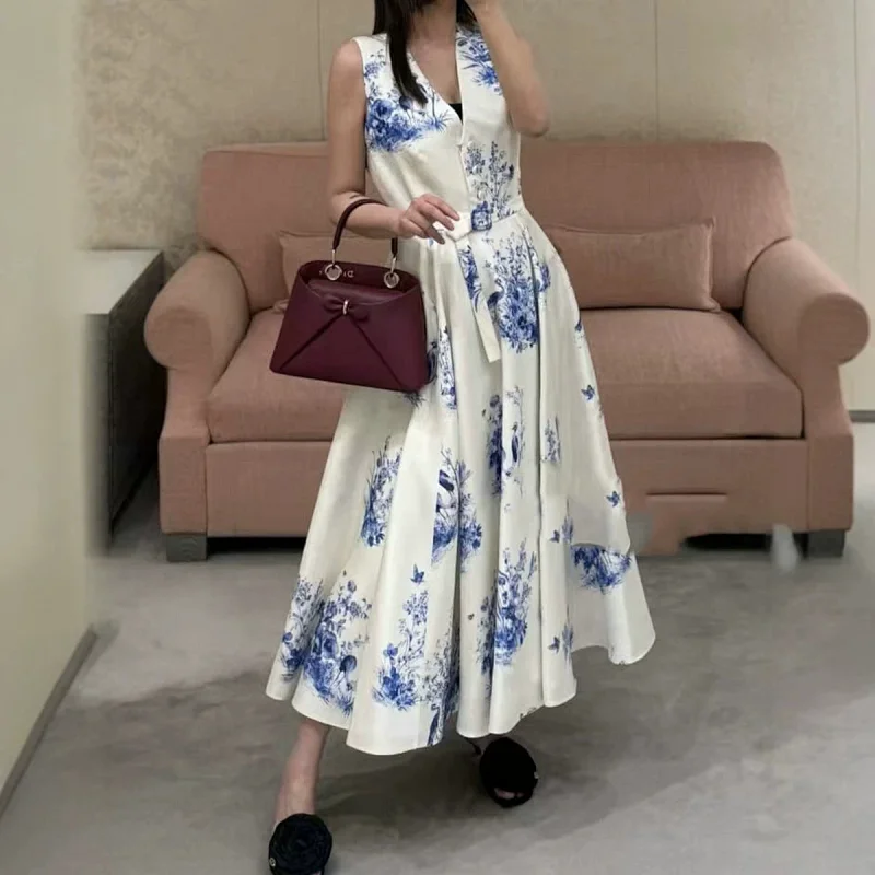 Seaside vacation blue and white printed long skirt | Supeerbuy Spreadsheet