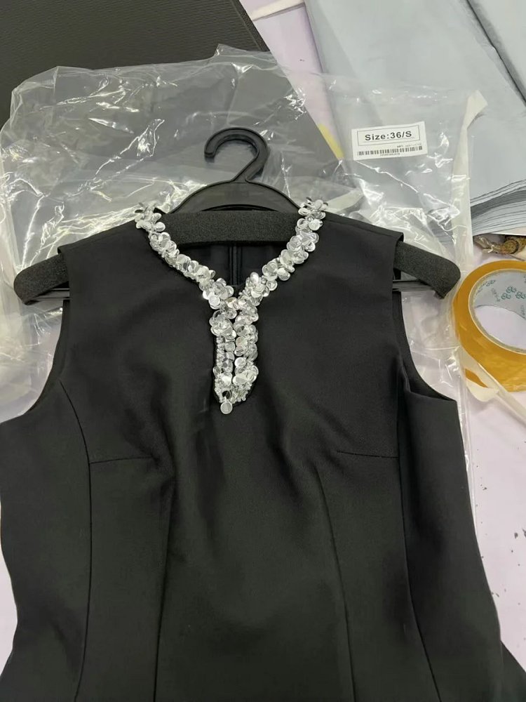 Temperament  skirt   socialite solid color sleeveless waist cinching slimming dress | Supeerbuy Spre
